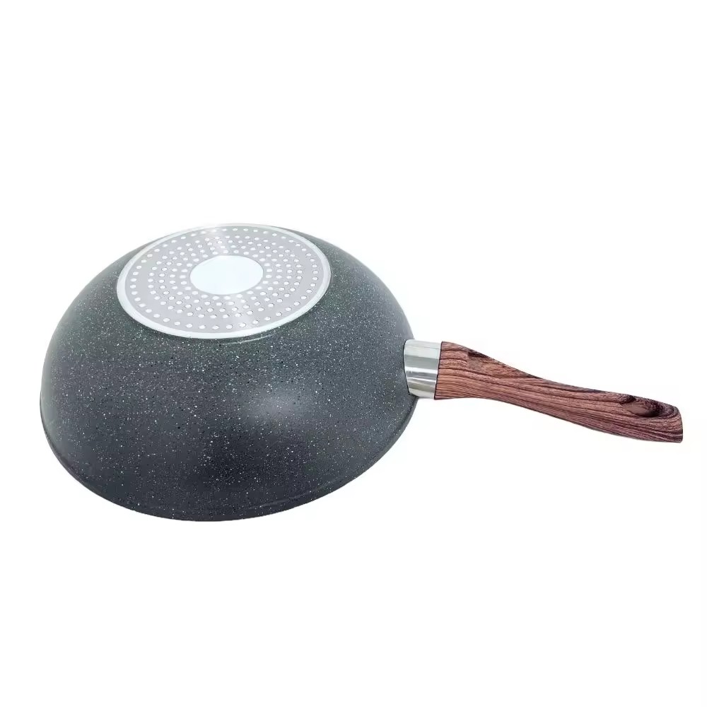 Dapur Batu Perubatan Non Stick Coating Kuali Penggorengan Aluminium Dengan Pemegang Kayu Set Alat Memasak